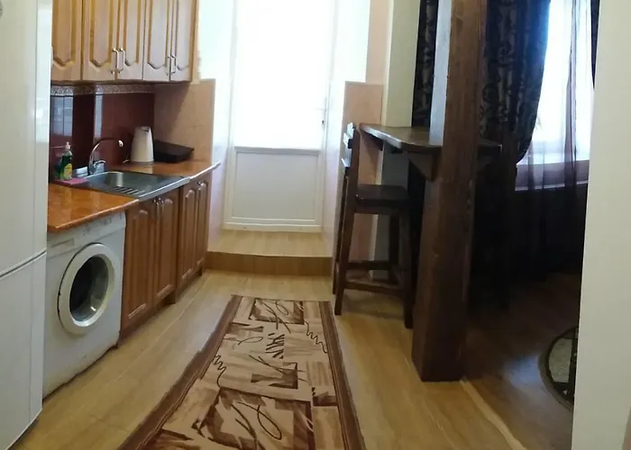 Apartment On Zarvanskaya In Old Town